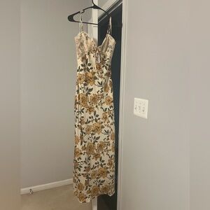 Jessica Simpson Lace-Trimmed Floral Maxi Dress